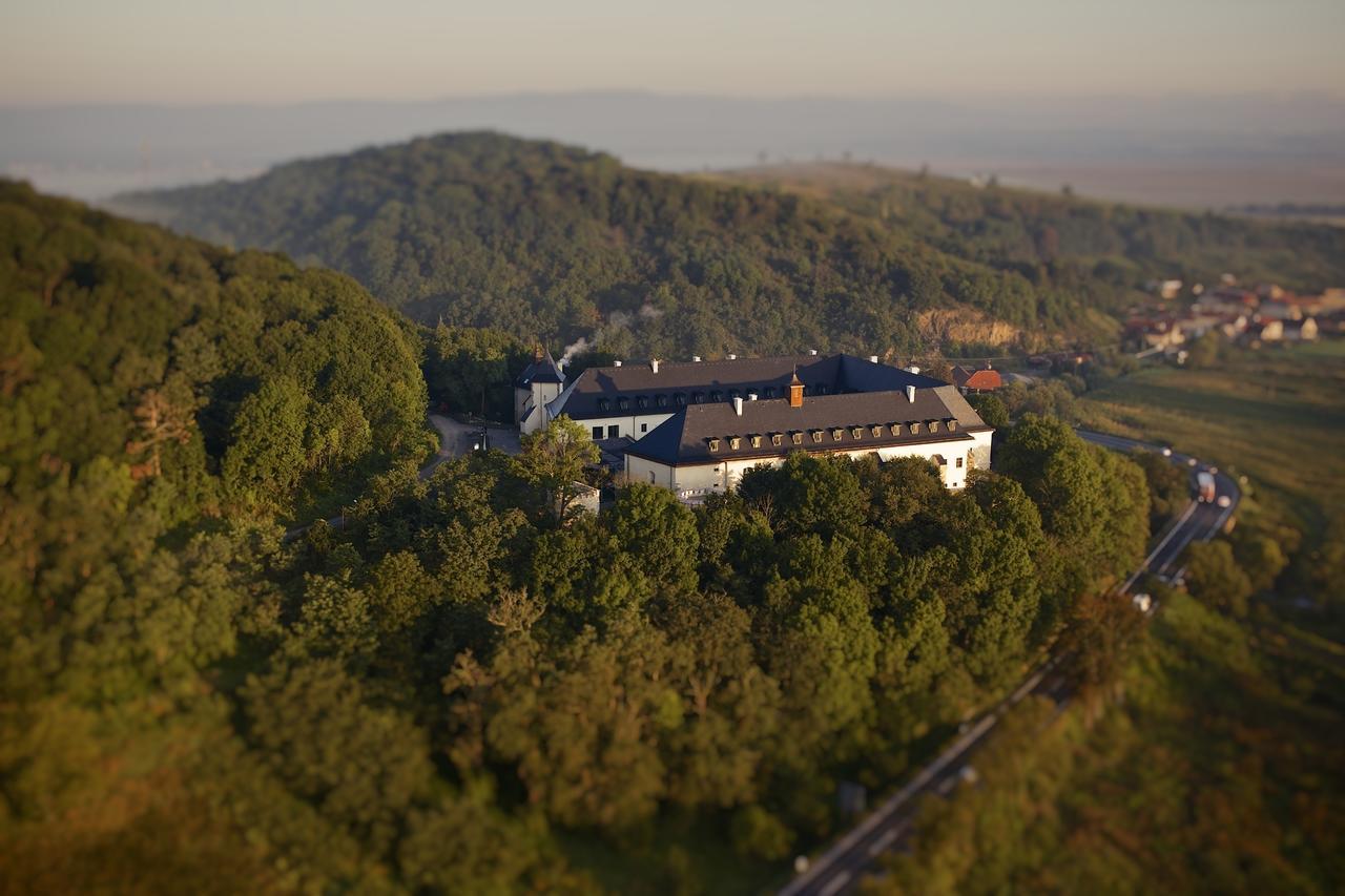 Hotel Grand Viglas Zvolen Extérieur photo